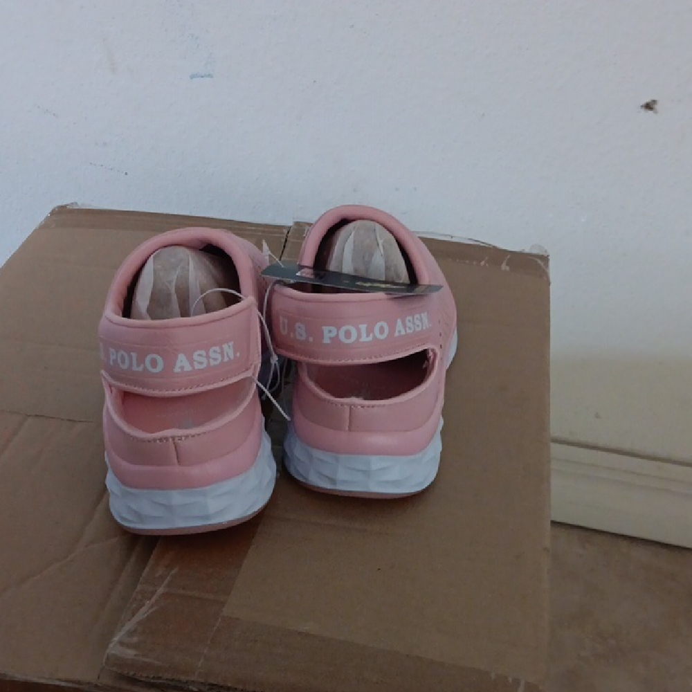 Pink Slip-On Clogs - Picture 4 of 4